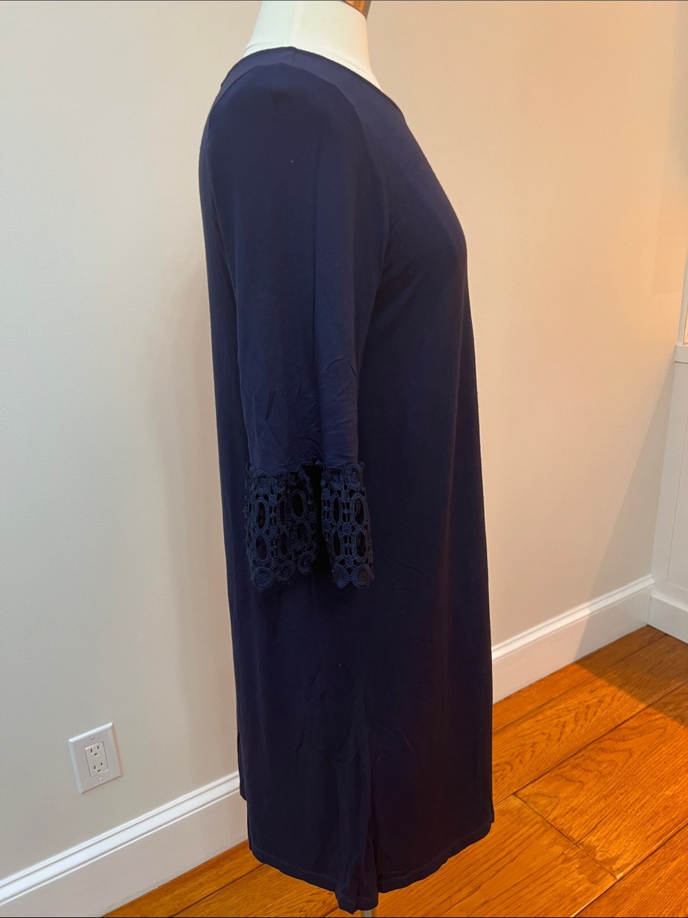 Lilly Pulitzer Navy Crochet-Sleeve Midi Dress - Picture 2 of 8